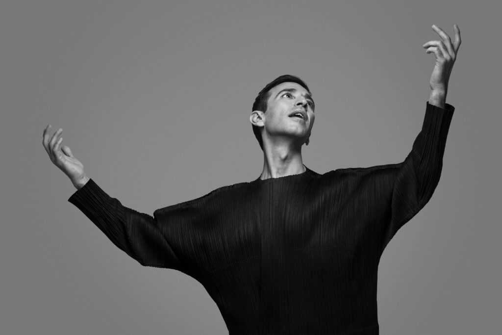 Listening Room: Anthony Roth Costanzo