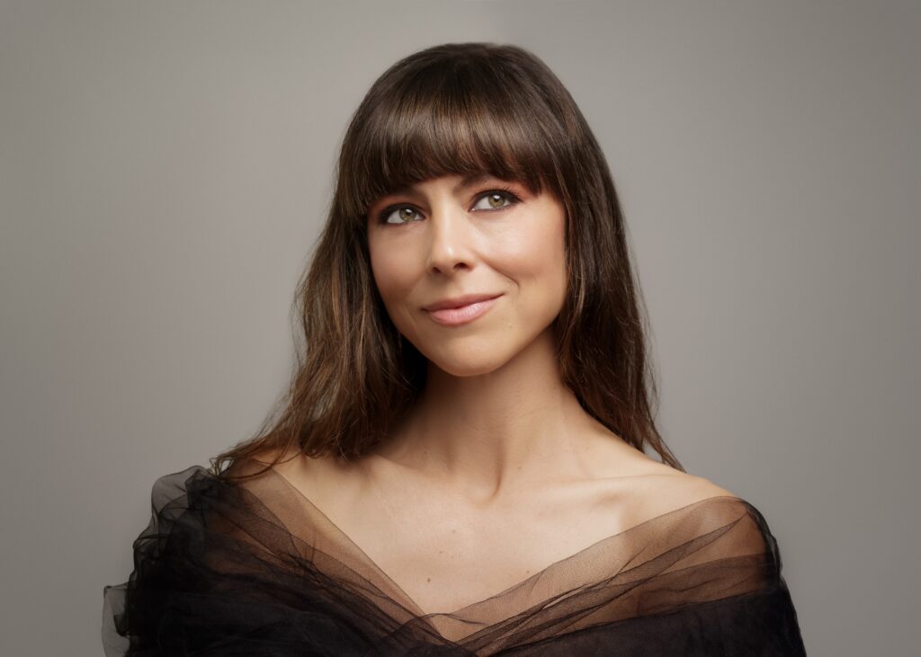 Listening Room: Corinne Winters